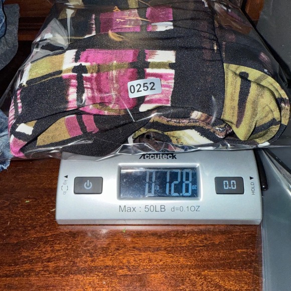 Corey P. Women's Size 10 Sheath Dress Knee Length Abstract Print Cap Sleeve - Picture 6 of 6